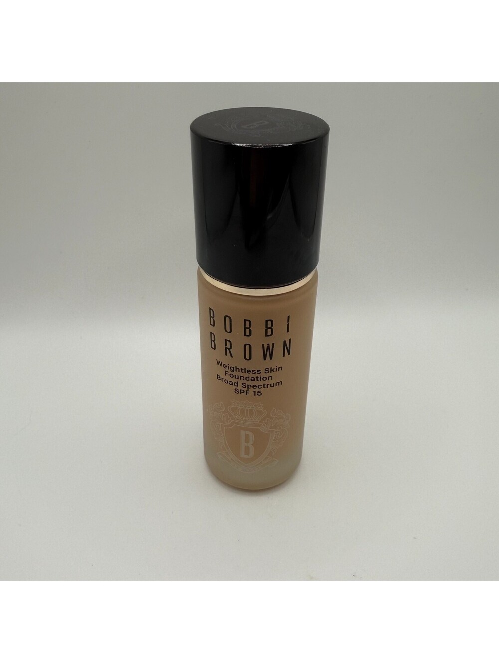 NEW Bobbi Brown Weightless Skin Foundation SPF 15 W-046 WARM BEIGE 1 Oz W046